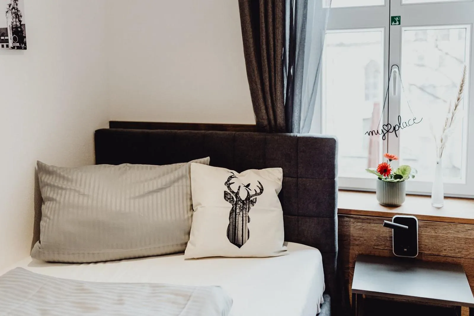 Stadt Land Fluss Boutique Aparthotel By Zollhaus Forchheim  Germany