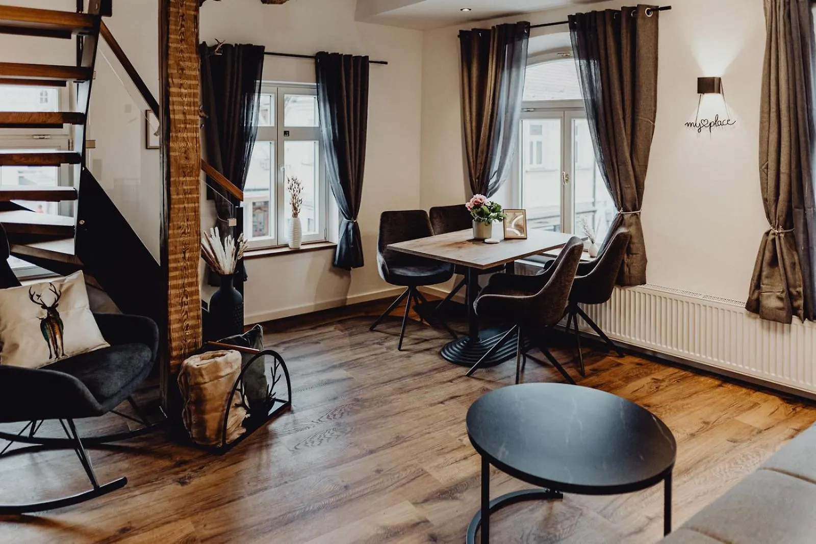 Stadt Land Fluss Boutique Aparthotel By Zollhaus Forchheim  Apartment